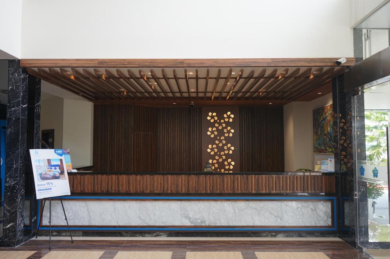 Hotel Brothers Biru Solo Baru Экстерьер фото
